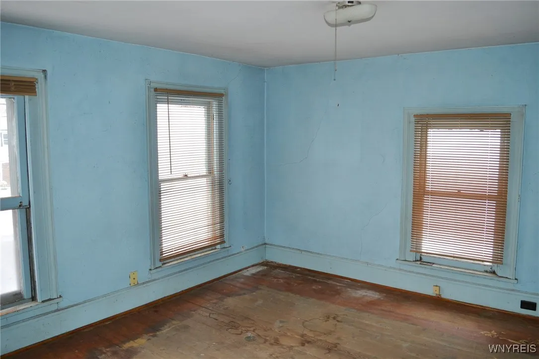 364 Schenck Street, North Tonawanda, New York 1412, North Tonawanda, New York 14120, 4 Bedrooms Bedrooms, 7 Rooms Rooms,1 BathroomBathrooms,Residential,For Sale,364 Schenck Street, North Tonawanda, New York 1412,0,B1649859