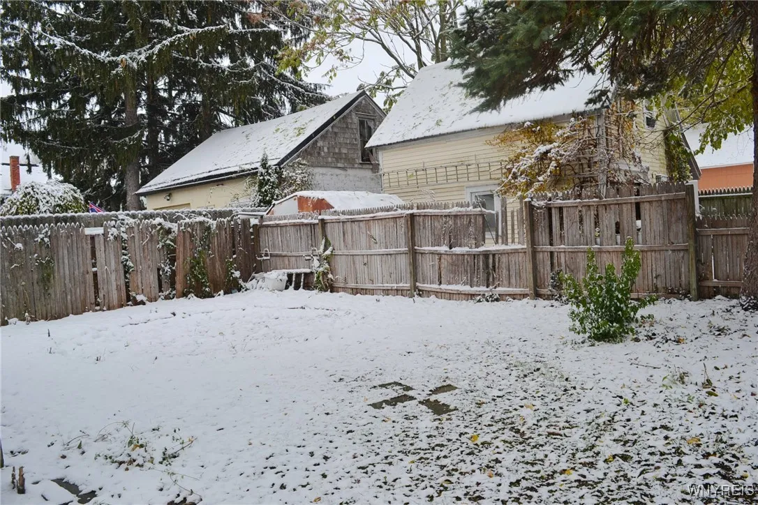 364 Schenck Street, North Tonawanda, New York 1412, North Tonawanda, New York 14120, 4 Bedrooms Bedrooms, 7 Rooms Rooms,1 BathroomBathrooms,Residential,For Sale,364 Schenck Street, North Tonawanda, New York 1412,0,B1649859