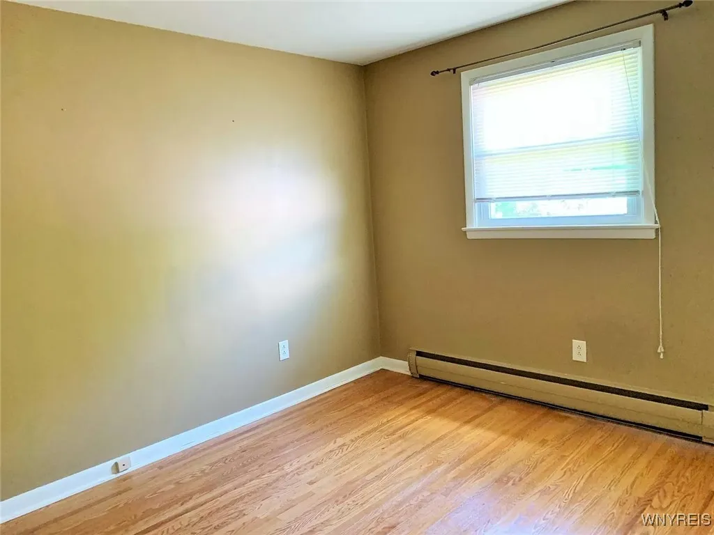 123 Ava Lane, Amherst, New York 14221, Amherst, New York 14221, 5 Bedrooms Bedrooms, 9 Rooms Rooms,2 BathroomsBathrooms,Residential Lease,For Rent,123 Ava Lane, Amherst, New York 14221,0,B1649873