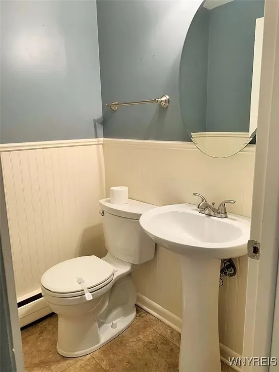 123 Ava Lane, Amherst, New York 14221, Amherst, New York 14221, 5 Bedrooms Bedrooms, 9 Rooms Rooms,2 BathroomsBathrooms,Residential Lease,For Rent,123 Ava Lane, Amherst, New York 14221,0,B1649873