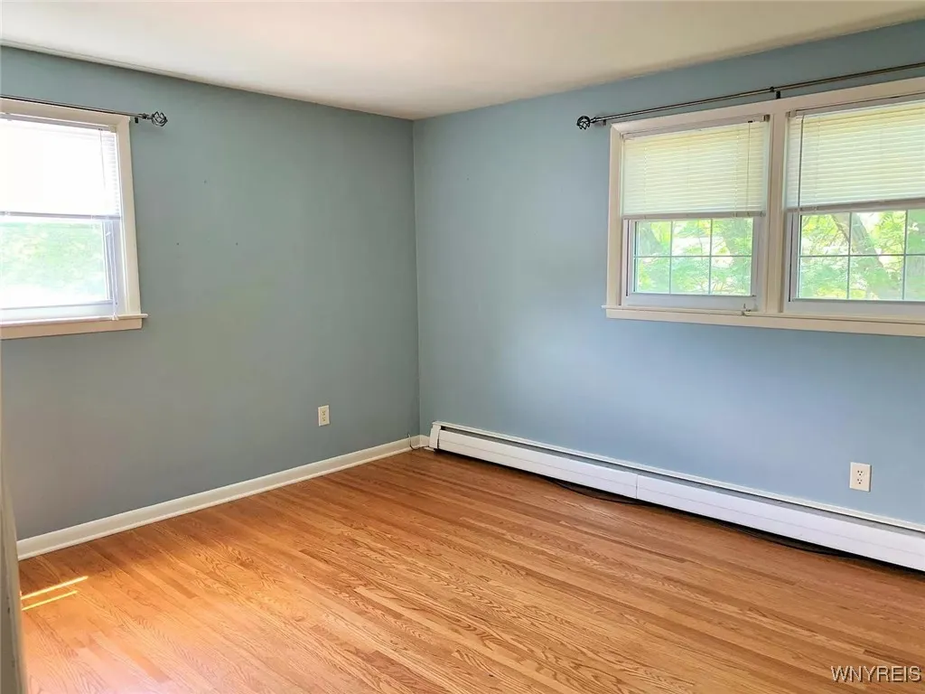 123 Ava Lane, Amherst, New York 14221, Amherst, New York 14221, 5 Bedrooms Bedrooms, 9 Rooms Rooms,2 BathroomsBathrooms,Residential Lease,For Rent,123 Ava Lane, Amherst, New York 14221,0,B1649873