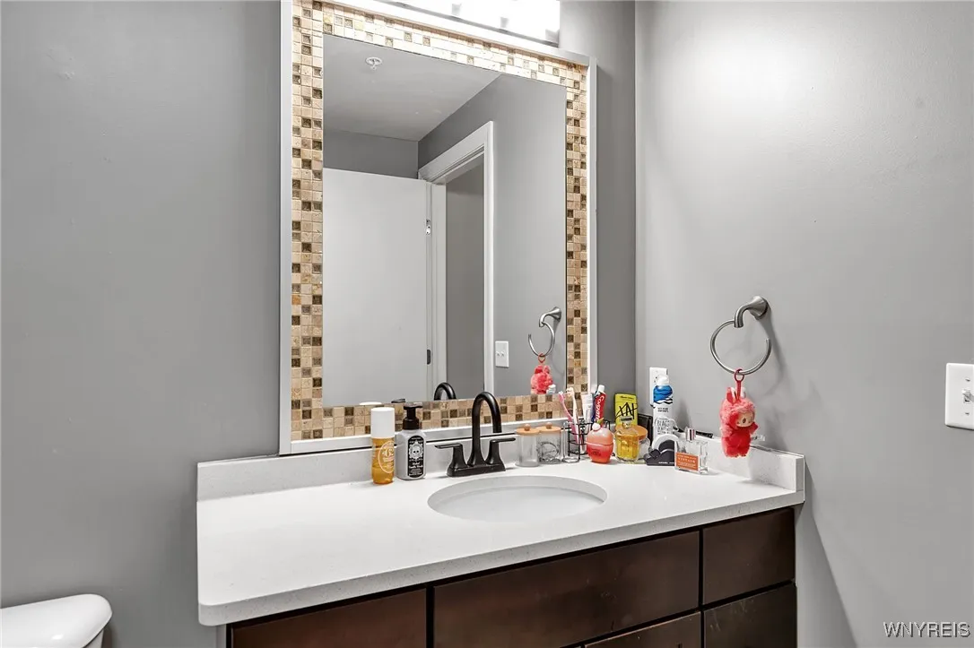 2917 Main Street 107, Buffalo, New York 14214, Buffalo, New York 14214, 2 Bedrooms Bedrooms, 3 Rooms Rooms,1 BathroomBathrooms,Residential,For Sale,2917 Main Street 107, Buffalo, New York 14214,0,B1649123