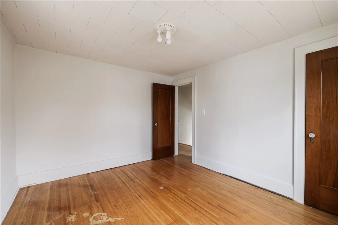 859 Thurston Road, Rochester, New York 14619, Rochester, New York 14619, 3 Bedrooms Bedrooms, 6 Rooms Rooms,1 BathroomBathrooms,Residential,For Sale,859 Thurston Road, Rochester, New York 14619,0,R1649436