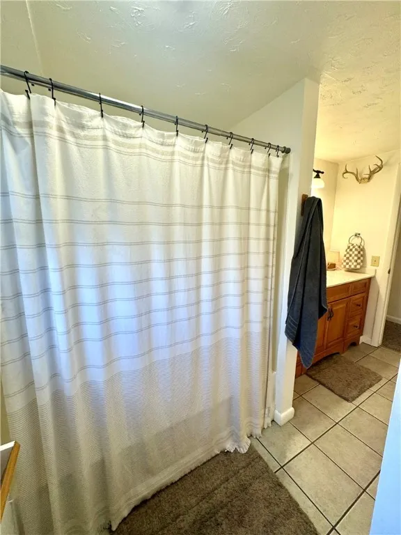 4191 Walworth Ontario Road, Walworth, New York 145, Walworth, New York 14568, 3 Bedrooms Bedrooms, 5 Rooms Rooms,1 BathroomBathrooms,Residential Lease,For Rent,4191 Walworth Ontario Road, Walworth, New York 145,0,R1649447