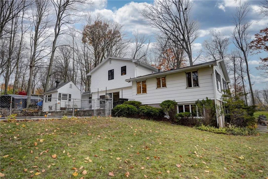 191 Widger Road, Ogden, New York 14559, Ogden, New York 14559, 3 Bedrooms Bedrooms, 8 Rooms Rooms,2 BathroomsBathrooms,Residential,For Sale,191 Widger Road, Ogden, New York 14559,0,R1649712