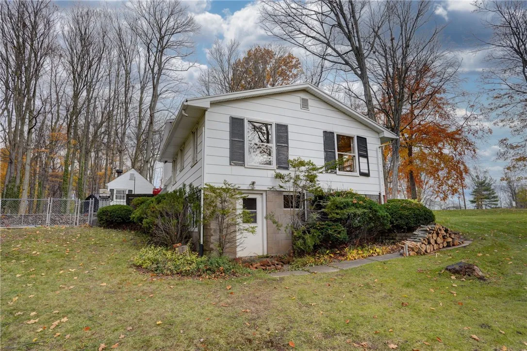 191 Widger Road, Ogden, New York 14559, Ogden, New York 14559, 3 Bedrooms Bedrooms, 8 Rooms Rooms,2 BathroomsBathrooms,Residential,For Sale,191 Widger Road, Ogden, New York 14559,0,R1649712