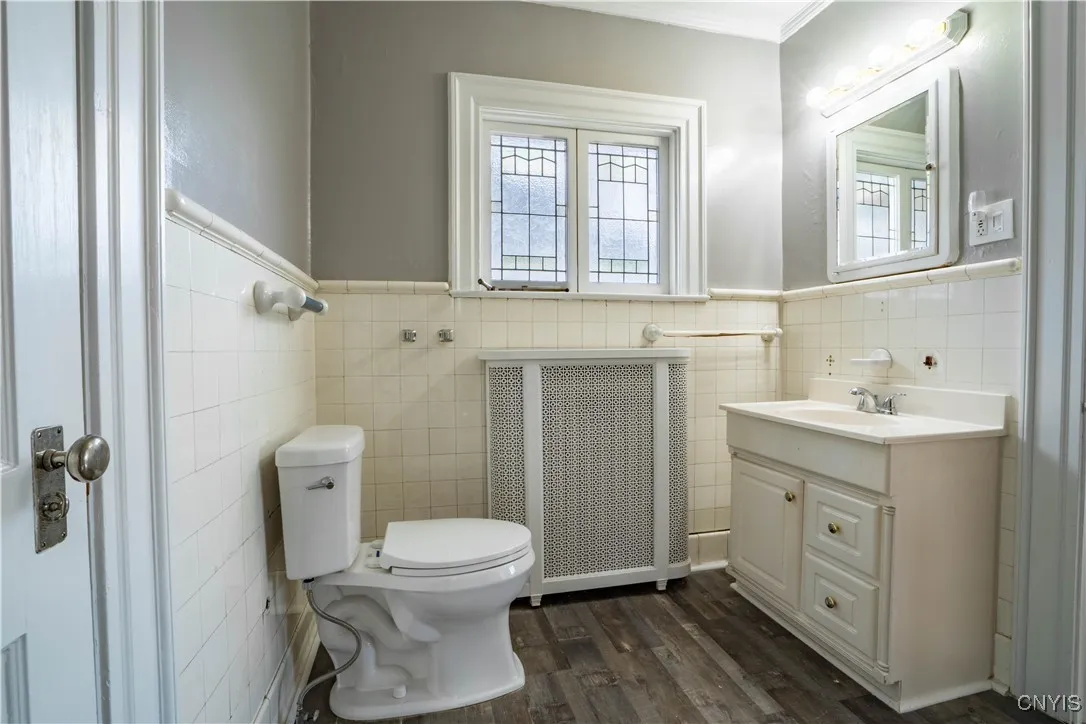 26 Burwell Street, Little Falls City, New York 133, Little Falls City, New York 13365, 6 Bedrooms Bedrooms, 19 Rooms Rooms,3 BathroomsBathrooms,Residential,For Sale,26 Burwell Street, Little Falls City, New York 133,0,S1649705