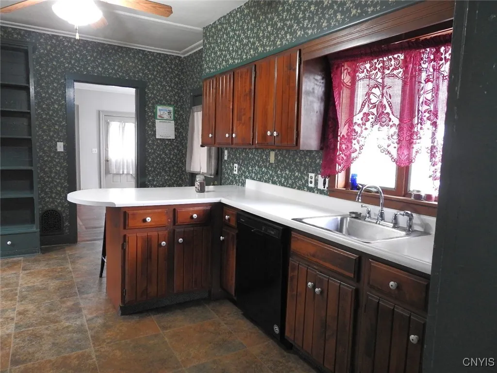 7701 West State Street, Lowville, New York 13367, Lowville, New York 13367, 3 Bedrooms Bedrooms, 7 Rooms Rooms,2 BathroomsBathrooms,Residential,For Sale,7701 West State Street, Lowville, New York 13367,0,S1649883