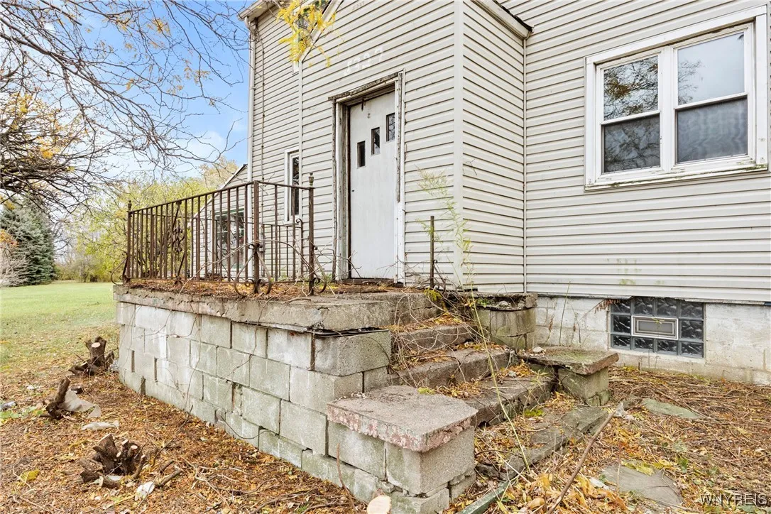 5390 Abel Road, Hamburg, New York 14075, Hamburg, New York 14075, 4 Bedrooms Bedrooms, 9 Rooms Rooms,1 BathroomBathrooms,Residential,For Sale,5390 Abel Road, Hamburg, New York 14075,0,B1649882