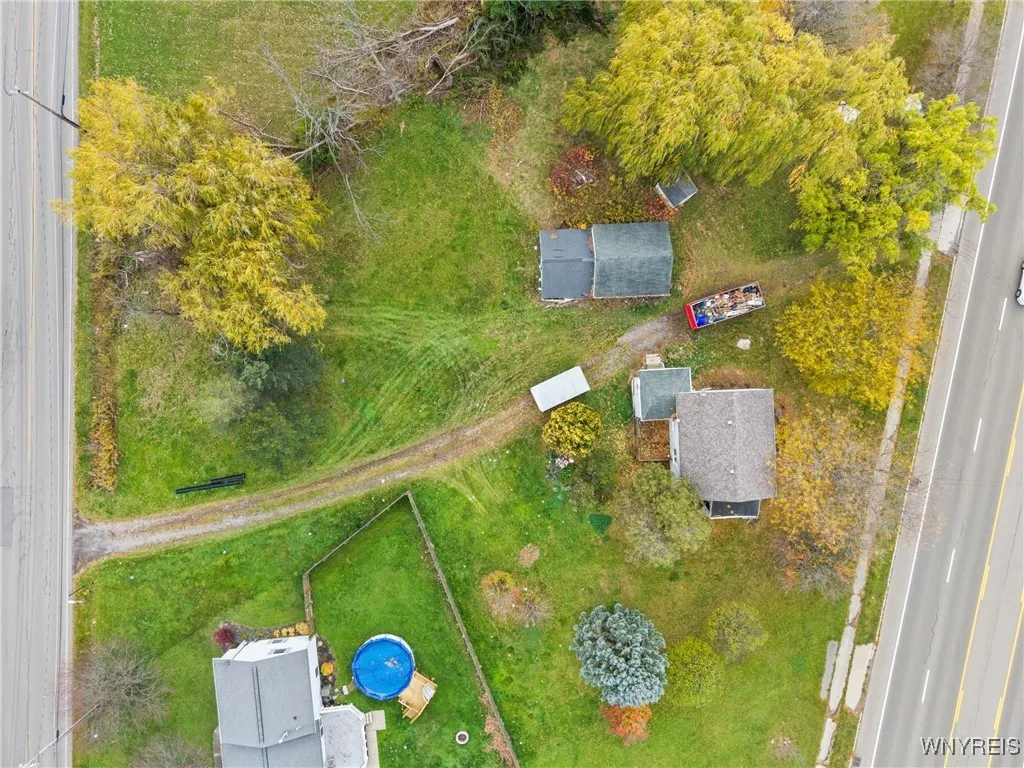 5390 Abel Road, Hamburg, New York 14075, Hamburg, New York 14075, 4 Bedrooms Bedrooms, 9 Rooms Rooms,1 BathroomBathrooms,Residential,For Sale,5390 Abel Road, Hamburg, New York 14075,0,B1649882