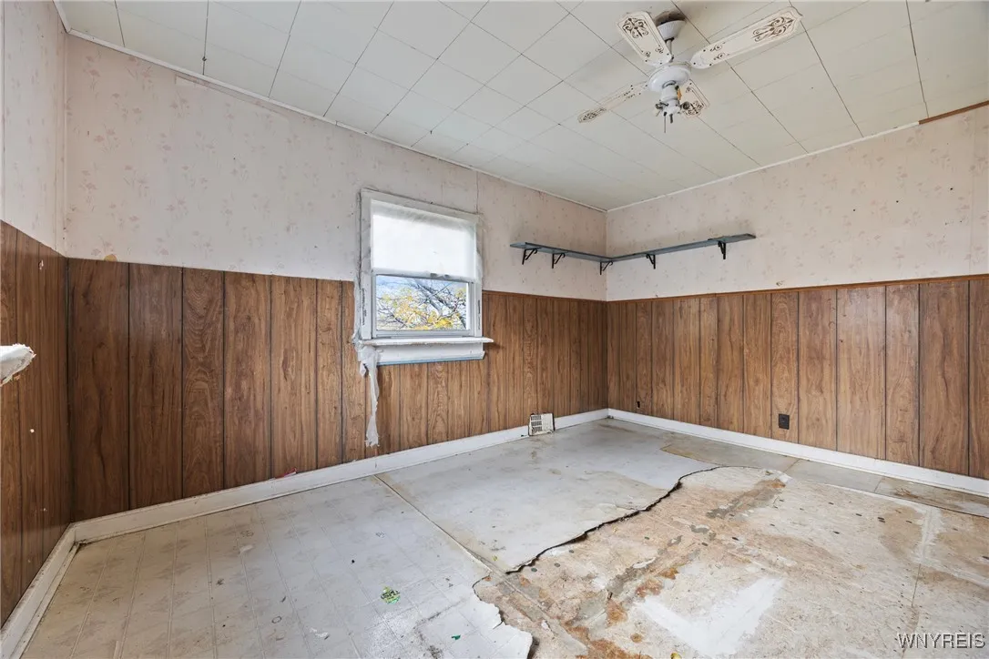 5390 Abel Road, Hamburg, New York 14075, Hamburg, New York 14075, 4 Bedrooms Bedrooms, 9 Rooms Rooms,1 BathroomBathrooms,Residential,For Sale,5390 Abel Road, Hamburg, New York 14075,0,B1649882