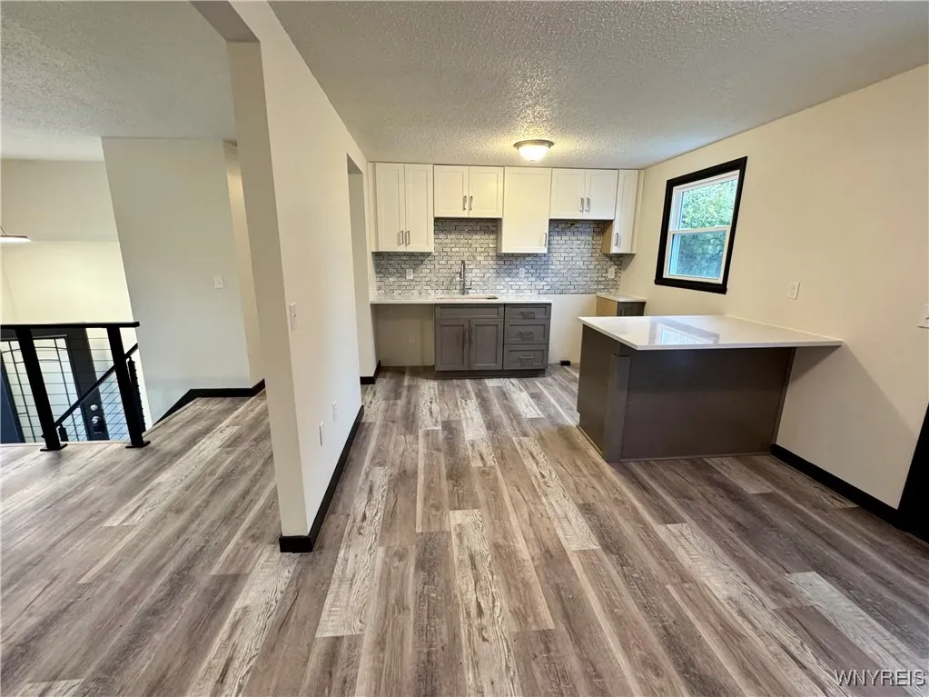 7007 Northview Drive, Lockport Town, New York 1409, Lockport Town, New York 14094, 3 Bedrooms Bedrooms, 10 Rooms Rooms,1 BathroomBathrooms,Residential,For Sale,7007 Northview Drive, Lockport Town, New York 1409,0,B1649821