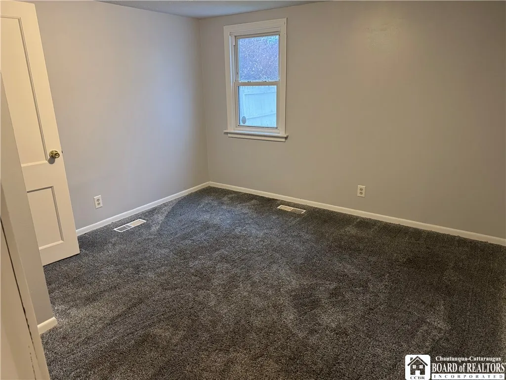 55 West 5th Street, Ellicott, New York 14701, Ellicott, New York 14701, 3 Bedrooms Bedrooms, 7 Rooms Rooms,1 BathroomBathrooms,Residential,For Sale,55 West 5th Street, Ellicott, New York 14701,0,R1649865