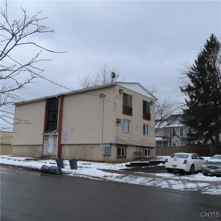 600 South Ave, Syracuse, New York 13207, Syracuse, New York 13207, 6 Bedrooms Bedrooms, ,Multi Family,For Sale,600 South Ave, Syracuse, New York 13207,0,S1649223