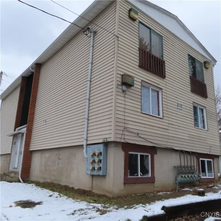 600 South Ave, Syracuse, New York 13207, Syracuse, New York 13207, 6 Bedrooms Bedrooms, ,Multi Family,For Sale,600 South Ave, Syracuse, New York 13207,0,S1649223