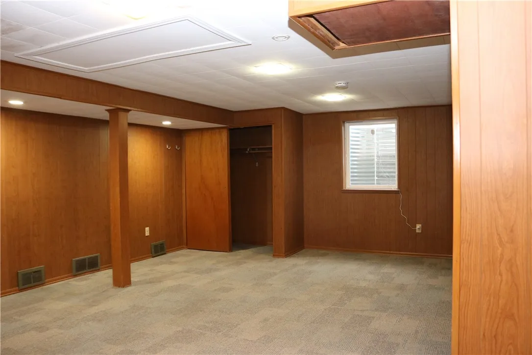 2628 Ridgeway Avenue, Greece, New York 14626, Greece, New York 14626, 3 Bedrooms Bedrooms, 6 Rooms Rooms,1 BathroomBathrooms,Residential,For Sale,2628 Ridgeway Avenue, Greece, New York 14626,0,R1649690