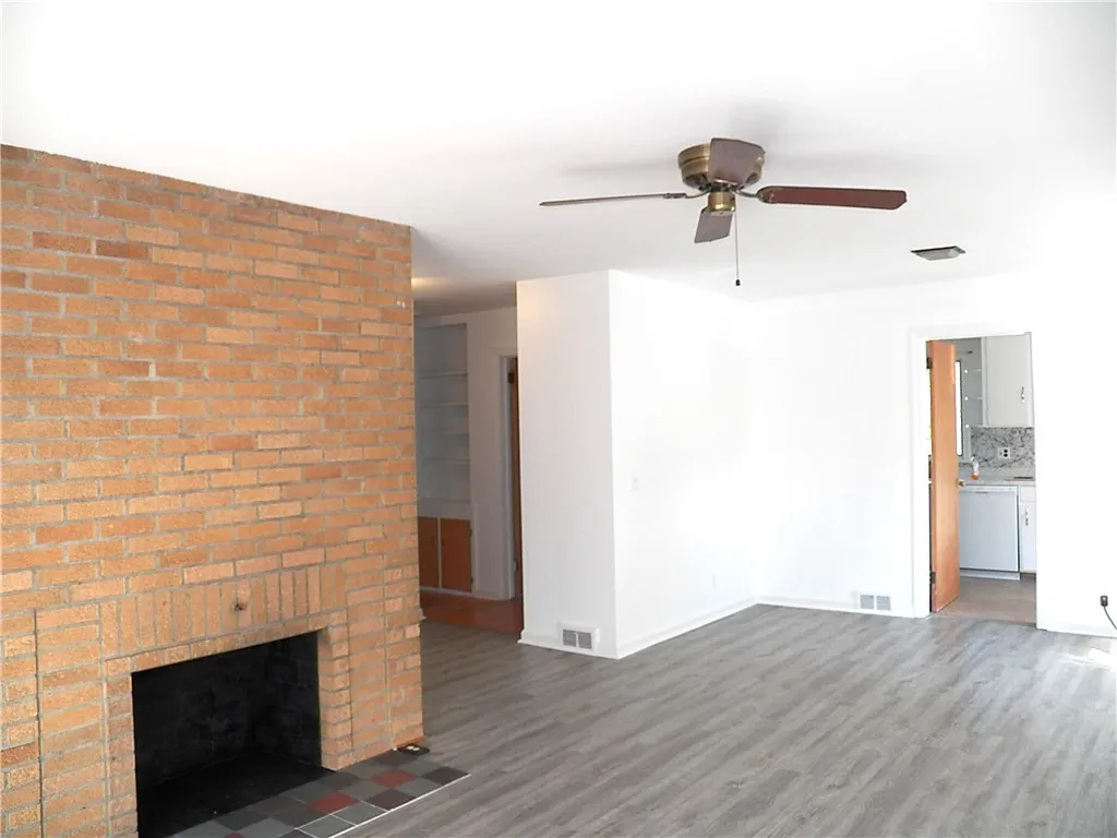 2628 Ridgeway Avenue, Greece, New York 14626, Greece, New York 14626, 3 Bedrooms Bedrooms, 6 Rooms Rooms,1 BathroomBathrooms,Residential,For Sale,2628 Ridgeway Avenue, Greece, New York 14626,0,R1649690