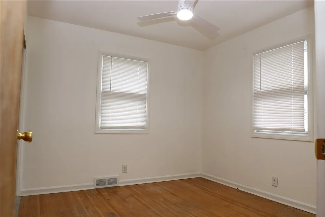 2628 Ridgeway Avenue, Greece, New York 14626, Greece, New York 14626, 3 Bedrooms Bedrooms, 6 Rooms Rooms,1 BathroomBathrooms,Residential,For Sale,2628 Ridgeway Avenue, Greece, New York 14626,0,R1649690