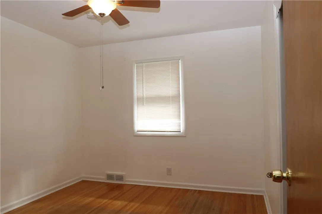 2628 Ridgeway Avenue, Greece, New York 14626, Greece, New York 14626, 3 Bedrooms Bedrooms, 6 Rooms Rooms,1 BathroomBathrooms,Residential,For Sale,2628 Ridgeway Avenue, Greece, New York 14626,0,R1649690