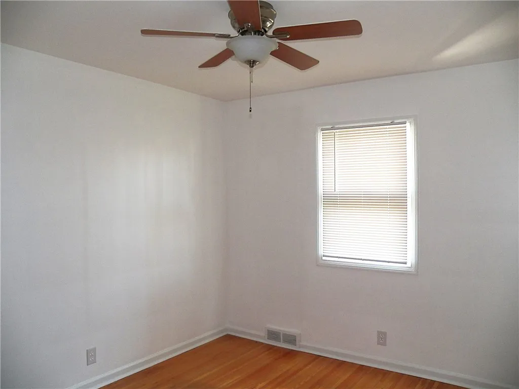 2628 Ridgeway Avenue, Greece, New York 14626, Greece, New York 14626, 3 Bedrooms Bedrooms, 6 Rooms Rooms,1 BathroomBathrooms,Residential,For Sale,2628 Ridgeway Avenue, Greece, New York 14626,0,R1649690