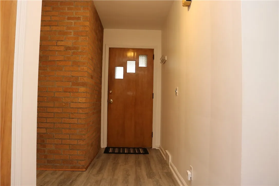 2628 Ridgeway Avenue, Greece, New York 14626, Greece, New York 14626, 3 Bedrooms Bedrooms, 6 Rooms Rooms,1 BathroomBathrooms,Residential,For Sale,2628 Ridgeway Avenue, Greece, New York 14626,0,R1649690