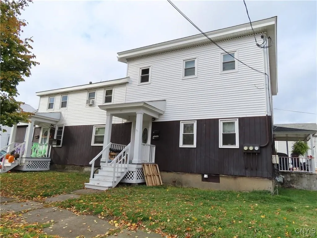 53 East Seneca Street, Oswego, New York 13126, Oswego, New York 13126, 6 Bedrooms Bedrooms, ,Multi Family,For Sale,53 East Seneca Street, Oswego, New York 13126,0,S1649237