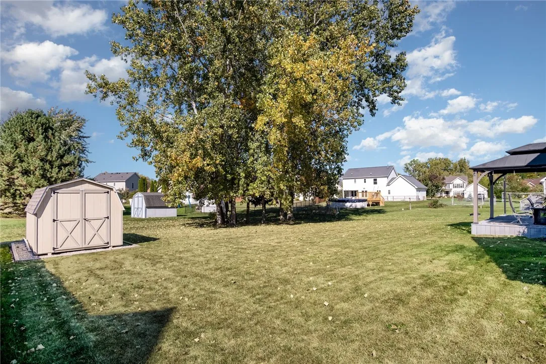 293 Whispering Pines Circle, Greece, New York 1461, Greece, New York 14612, 3 Bedrooms Bedrooms, 7 Rooms Rooms,2 BathroomsBathrooms,Residential,For Sale,293 Whispering Pines Circle, Greece, New York 1461,0,R1649850