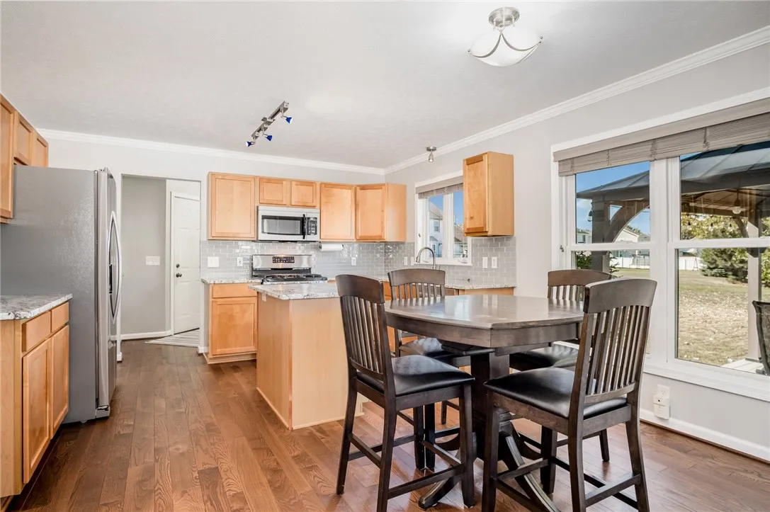 293 Whispering Pines Circle, Greece, New York 1461, Greece, New York 14612, 3 Bedrooms Bedrooms, 7 Rooms Rooms,2 BathroomsBathrooms,Residential,For Sale,293 Whispering Pines Circle, Greece, New York 1461,0,R1649850