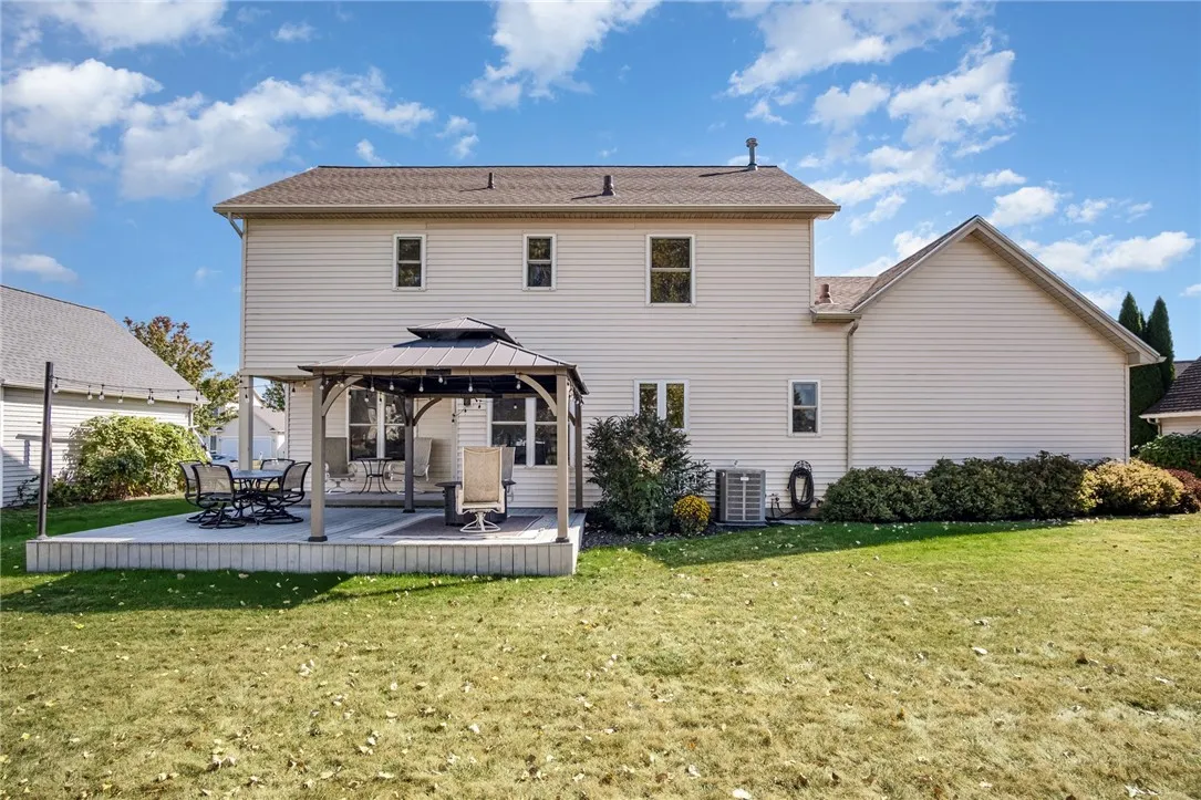 293 Whispering Pines Circle, Greece, New York 1461, Greece, New York 14612, 3 Bedrooms Bedrooms, 7 Rooms Rooms,2 BathroomsBathrooms,Residential,For Sale,293 Whispering Pines Circle, Greece, New York 1461,0,R1649850