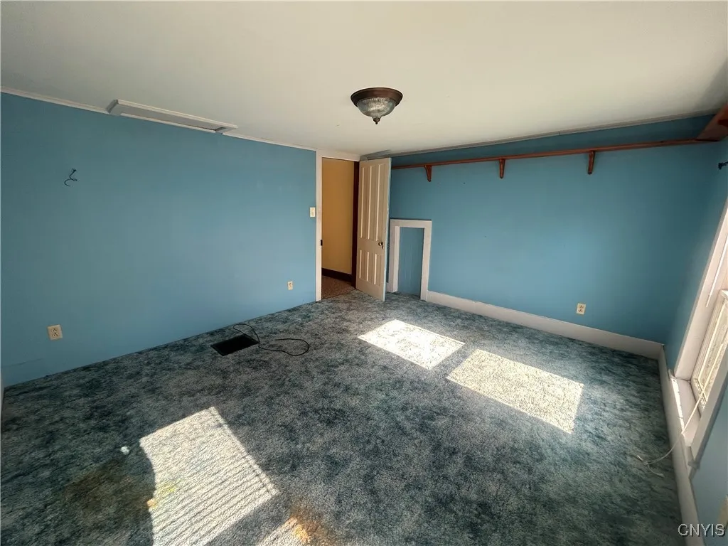 110 Spencer St Street, Lenox, New York 13032, Lenox, New York 13032, 3 Bedrooms Bedrooms, 6 Rooms Rooms,1 BathroomBathrooms,Residential,For Sale,110 Spencer St Street, Lenox, New York 13032,0,S1649313