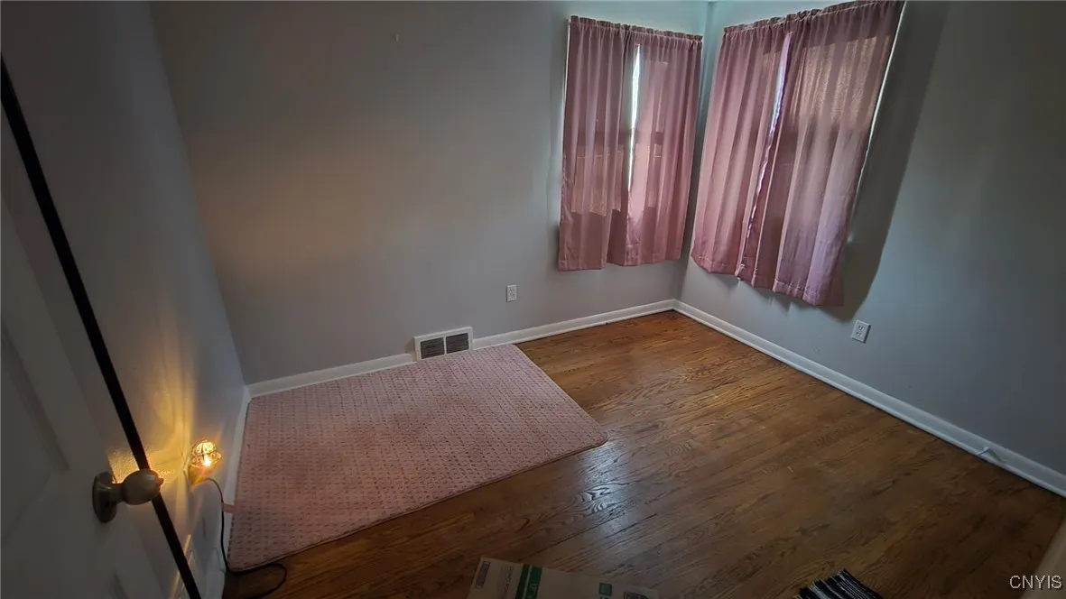 614 Breman Avenue, Salina, New York 13211, Salina, New York 13211, 3 Bedrooms Bedrooms, 5 Rooms Rooms,1 BathroomBathrooms,Residential Lease,For Rent,614 Breman Avenue, Salina, New York 13211,0,S1649903