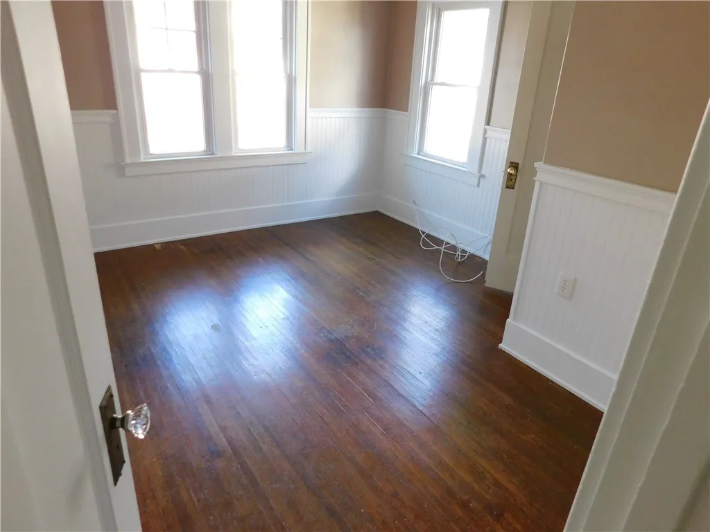 125 West High, Rochester, New York 14619, Rochester, New York 14619, 3 Bedrooms Bedrooms, 7 Rooms Rooms,1 BathroomBathrooms,Residential Lease,For Rent,125 West High, Rochester, New York 14619,0,R1649656