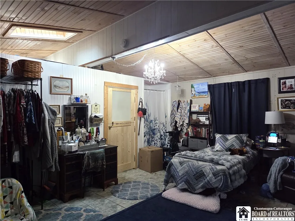 240 Howard Avenue, Ellicott, New York 14701, Ellicott, New York 14701, 6 Bedrooms Bedrooms, 12 Rooms Rooms,2 BathroomsBathrooms,Residential,For Sale,240 Howard Avenue, Ellicott, New York 14701,0,R1649603