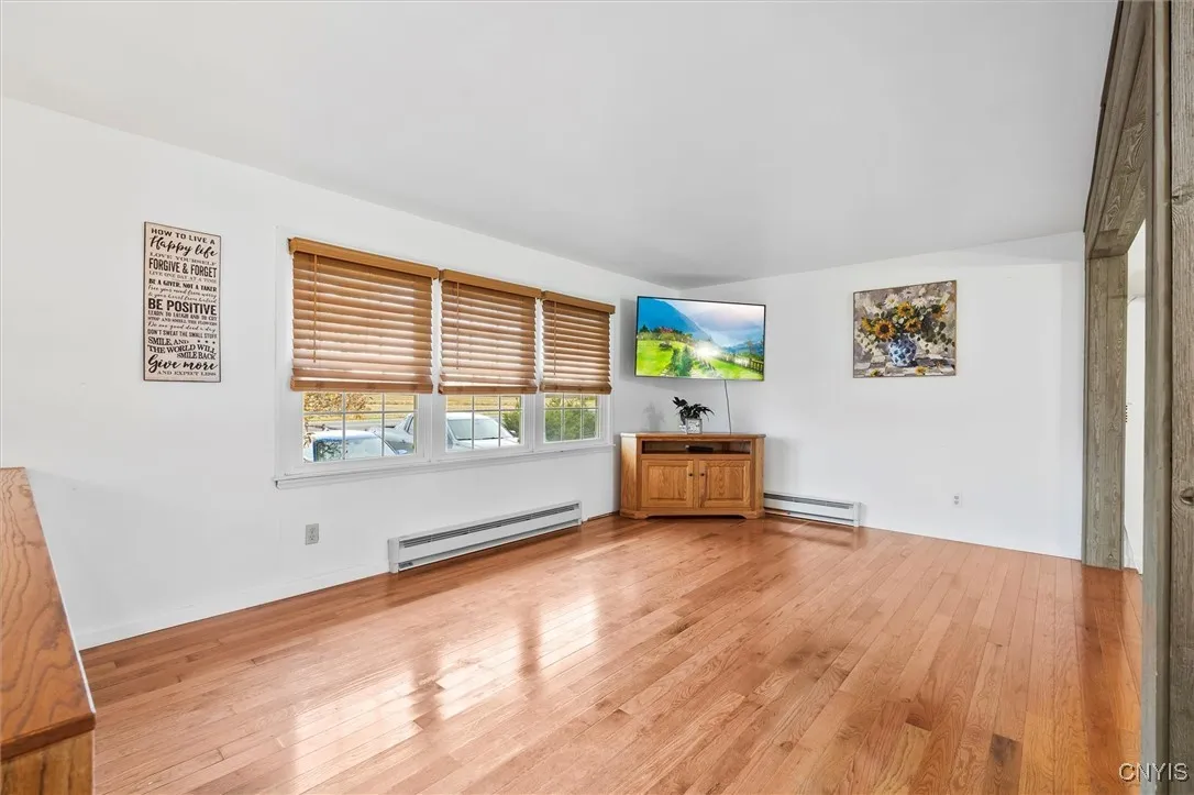 892 Clark Street Road, Aurelius, New York 13021, Aurelius, New York 13021, 3 Bedrooms Bedrooms, 8 Rooms Rooms,2 BathroomsBathrooms,Residential,For Sale,892 Clark Street Road, Aurelius, New York 13021,0,S1648707