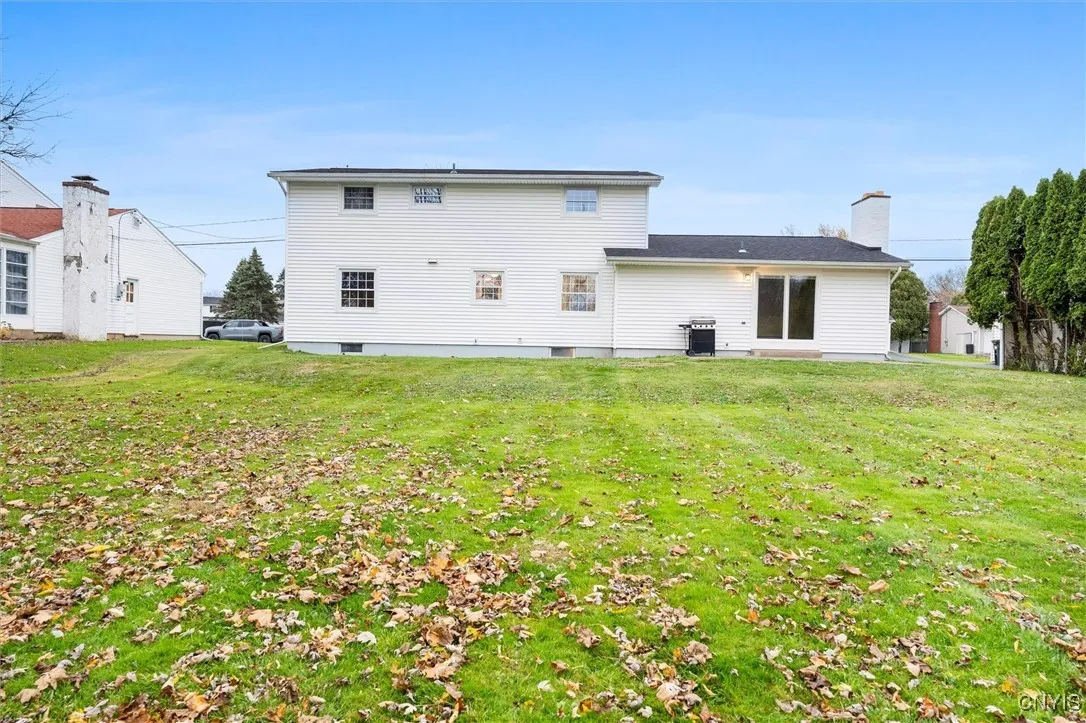 7951 Boxford Road, Clay, New York 13041, Clay, New York 13041, 4 Bedrooms Bedrooms, 10 Rooms Rooms,2 BathroomsBathrooms,Residential,For Sale,7951 Boxford Road, Clay, New York 13041,0,S1649856