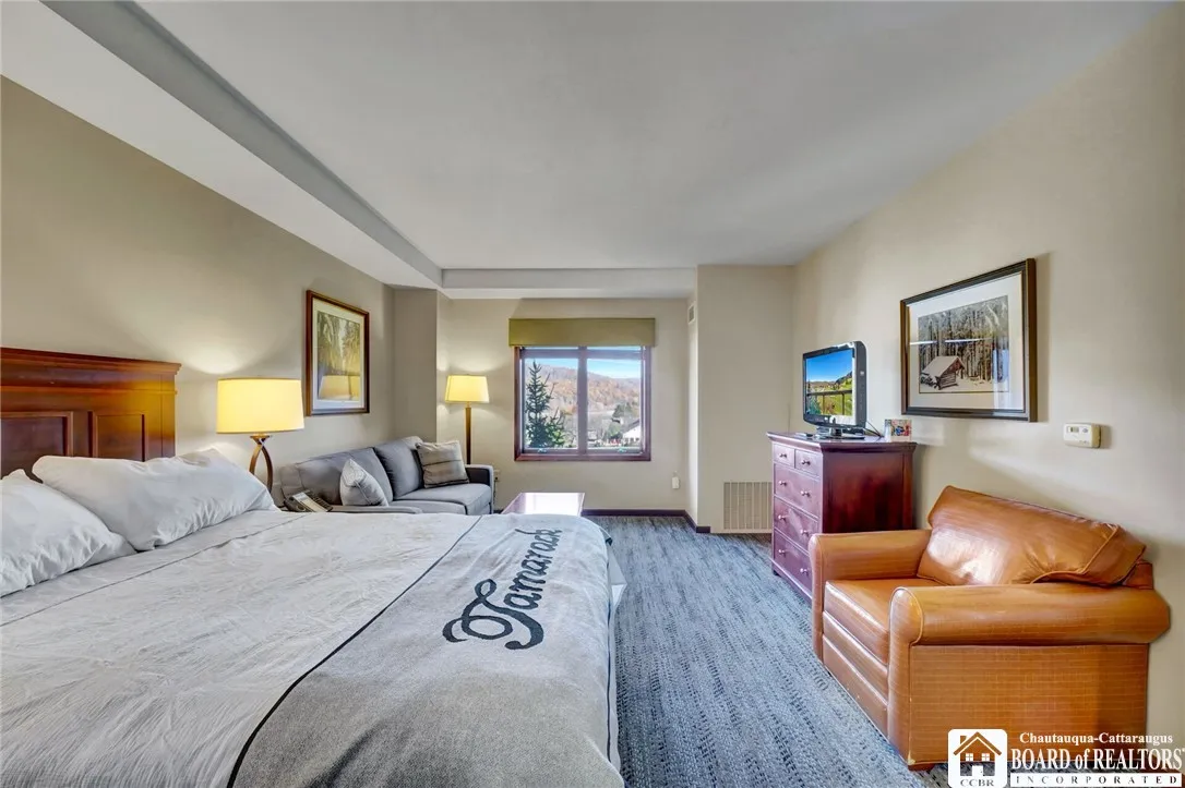 4 Tamarack Drive 403, Ellicottville, New York 1473, Ellicottville, New York 14731, 1 Bedroom Bedrooms, 5 Rooms Rooms,2 BathroomsBathrooms,Residential,For Sale,4 Tamarack Drive 403, Ellicottville, New York 1473,0,R1647815