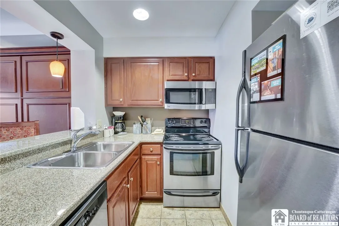 4 Tamarack Drive 403, Ellicottville, New York 1473, Ellicottville, New York 14731, 1 Bedroom Bedrooms, 5 Rooms Rooms,2 BathroomsBathrooms,Residential,For Sale,4 Tamarack Drive 403, Ellicottville, New York 1473,0,R1647815