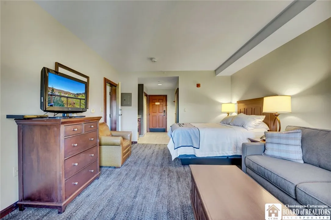 4 Tamarack Drive 403, Ellicottville, New York 1473, Ellicottville, New York 14731, 1 Bedroom Bedrooms, 5 Rooms Rooms,2 BathroomsBathrooms,Residential,For Sale,4 Tamarack Drive 403, Ellicottville, New York 1473,0,R1647815