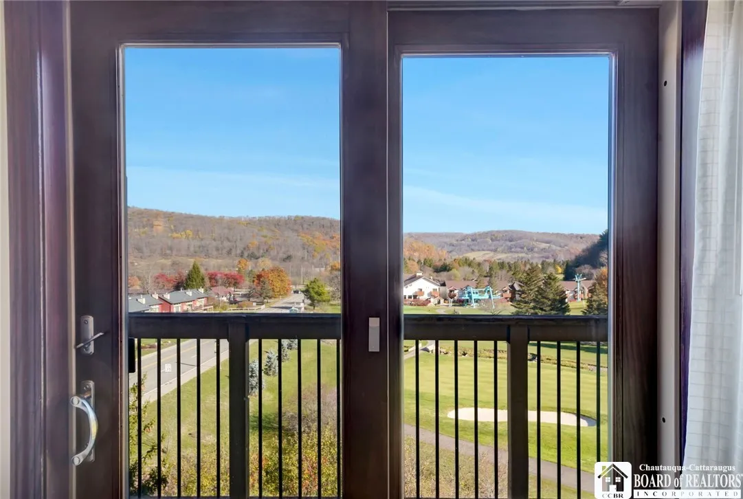 4 Tamarack Drive 403, Ellicottville, New York 1473, Ellicottville, New York 14731, 1 Bedroom Bedrooms, 5 Rooms Rooms,2 BathroomsBathrooms,Residential,For Sale,4 Tamarack Drive 403, Ellicottville, New York 1473,0,R1647815