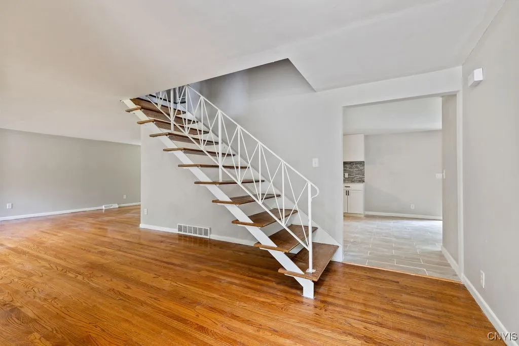 117 Treeland Circle, Geddes, New York 13219, Geddes, New York 13219, 4 Bedrooms Bedrooms, 11 Rooms Rooms,2 BathroomsBathrooms,Residential Lease,For Rent,117 Treeland Circle, Geddes, New York 13219,0,S1649918