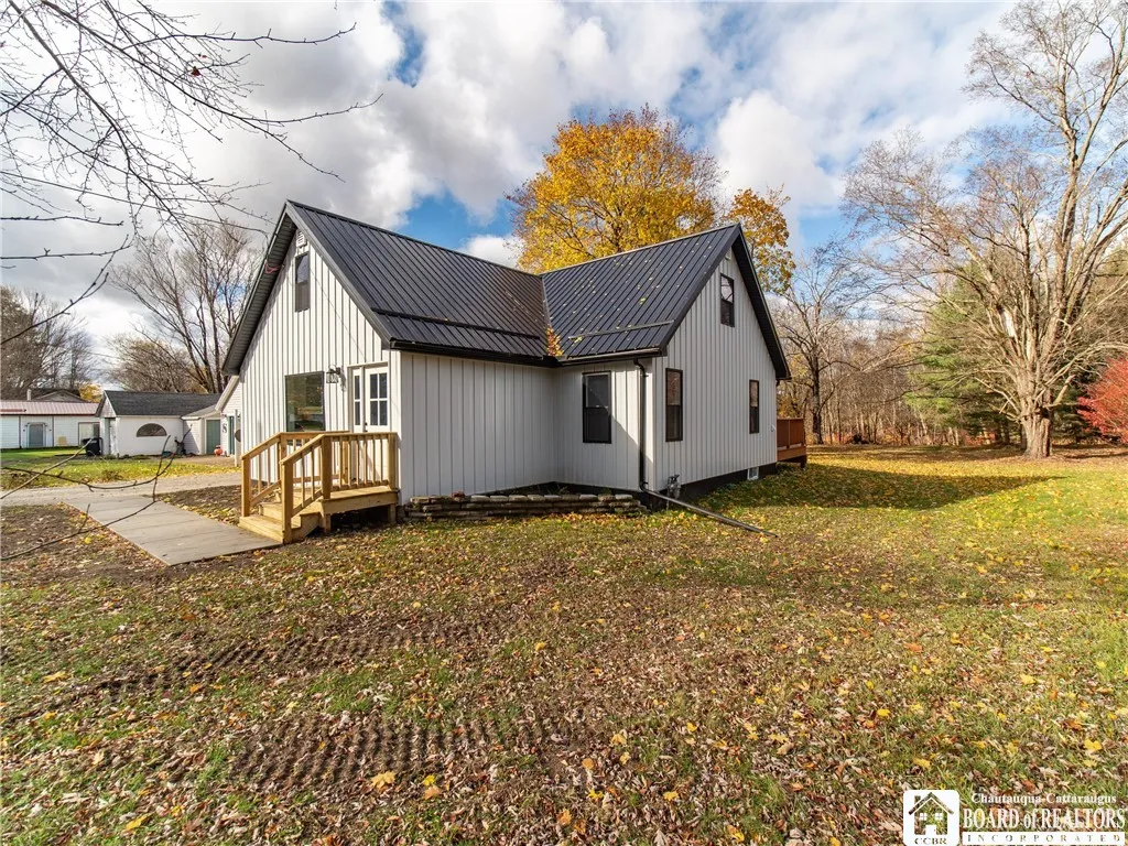 2856 Gerry Ellington Road, Gerry, New York 14740, Gerry, New York 14740, 3 Bedrooms Bedrooms, 7 Rooms Rooms,1 BathroomBathrooms,Residential,For Sale,2856 Gerry Ellington Road, Gerry, New York 14740,0,R1649622