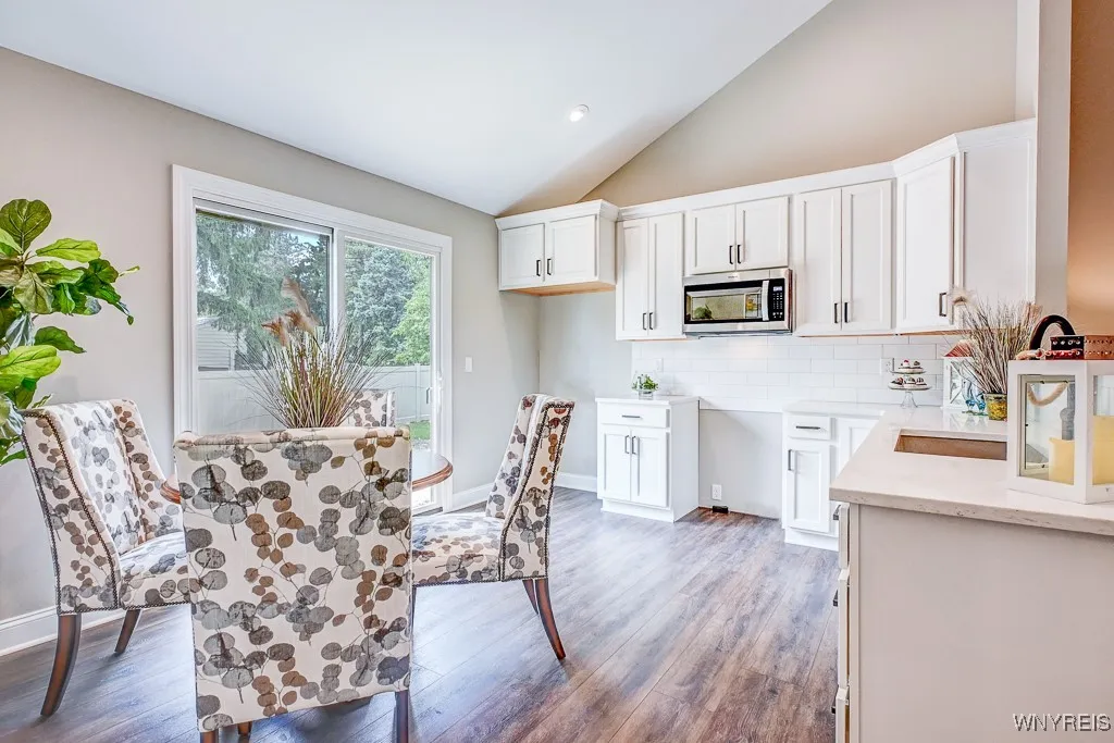 22 C Stonham Place, Amherst, New York 14221, Amherst, New York 14221, 3 Bedrooms Bedrooms, 6 Rooms Rooms,2 BathroomsBathrooms,Residential,For Sale,22 C Stonham Place, Amherst, New York 14221,0,B1649928