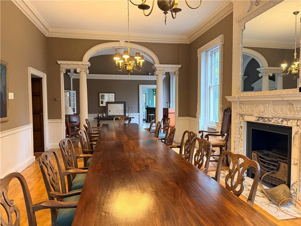 1441 East Avenue, Rochester, New York 14610, Rochester, New York 14610, ,Commercial Lease,For Rent,1441 East Avenue, Rochester, New York 14610,0,R1649621