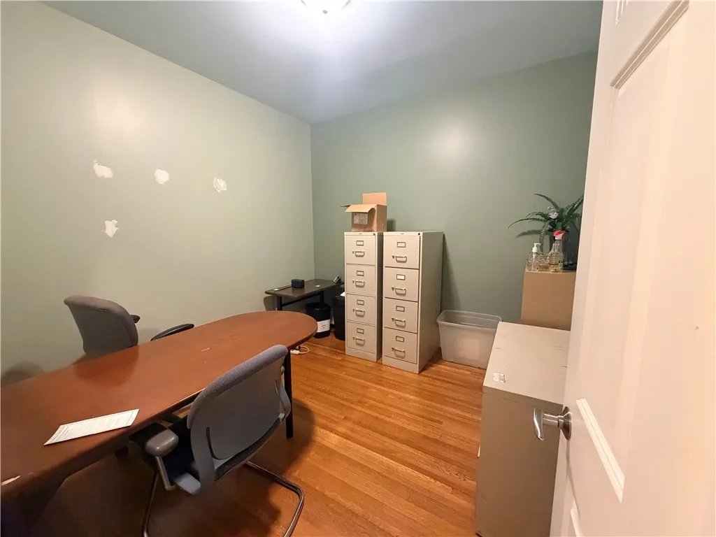 1441 East Avenue, Rochester, New York 14610, Rochester, New York 14610, ,Commercial Lease,For Rent,1441 East Avenue, Rochester, New York 14610,0,R1649621