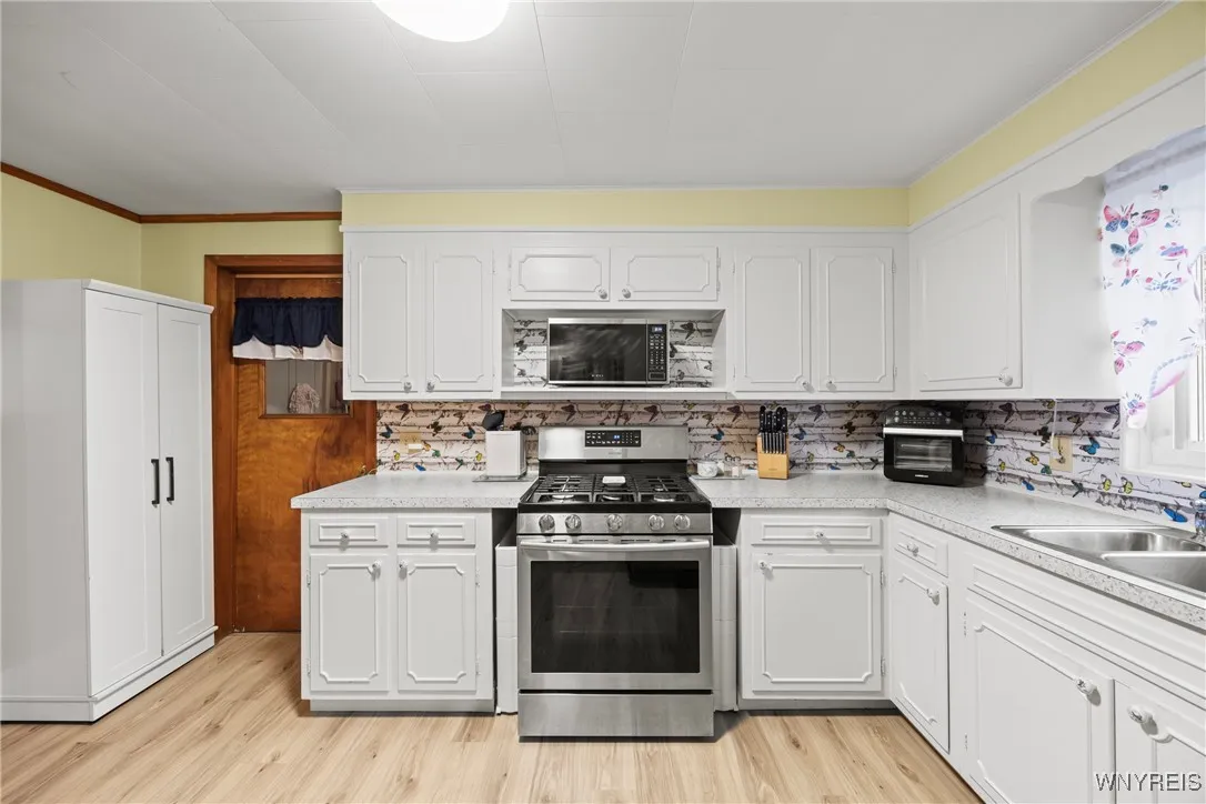 120 South Ocelot Street, Dunkirk, New York 14048, Dunkirk, New York 14048, 2 Bedrooms Bedrooms, 7 Rooms Rooms,2 BathroomsBathrooms,Residential,For Sale,120 South Ocelot Street, Dunkirk, New York 14048,0,B1649927