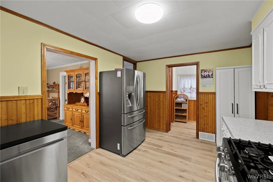 120 South Ocelot Street, Dunkirk, New York 14048, Dunkirk, New York 14048, 2 Bedrooms Bedrooms, 7 Rooms Rooms,2 BathroomsBathrooms,Residential,For Sale,120 South Ocelot Street, Dunkirk, New York 14048,0,B1649927