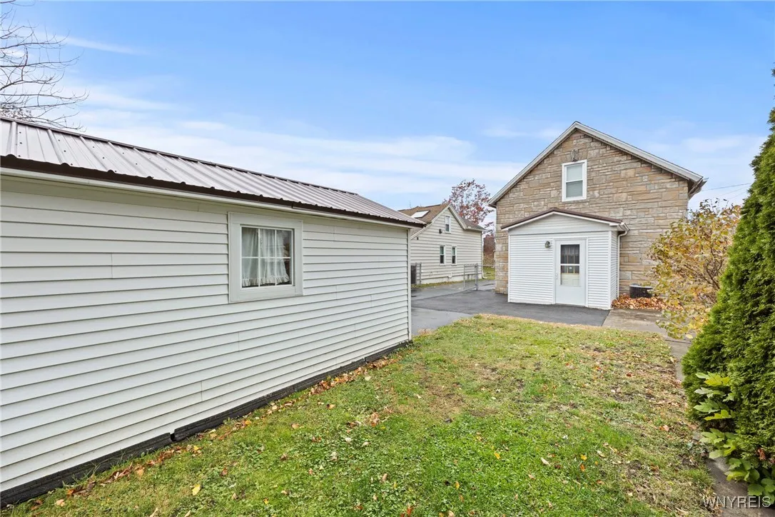 120 South Ocelot Street, Dunkirk, New York 14048, Dunkirk, New York 14048, 2 Bedrooms Bedrooms, 7 Rooms Rooms,2 BathroomsBathrooms,Residential,For Sale,120 South Ocelot Street, Dunkirk, New York 14048,0,B1649927