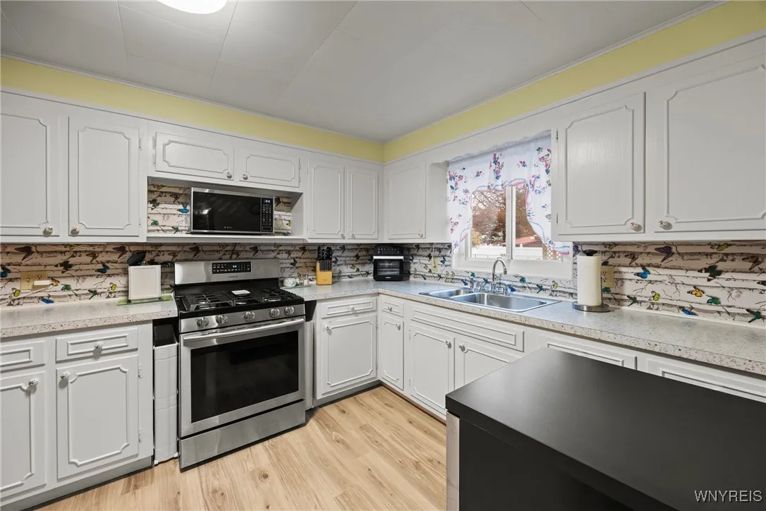 120 South Ocelot Street, Dunkirk, New York 14048, Dunkirk, New York 14048, 2 Bedrooms Bedrooms, 7 Rooms Rooms,2 BathroomsBathrooms,Residential,For Sale,120 South Ocelot Street, Dunkirk, New York 14048,0,B1649927