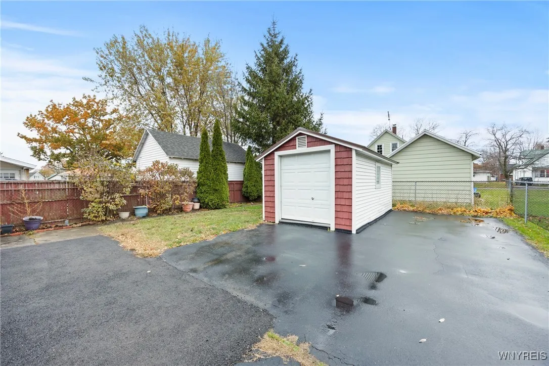 120 South Ocelot Street, Dunkirk, New York 14048, Dunkirk, New York 14048, 2 Bedrooms Bedrooms, 7 Rooms Rooms,2 BathroomsBathrooms,Residential,For Sale,120 South Ocelot Street, Dunkirk, New York 14048,0,B1649927