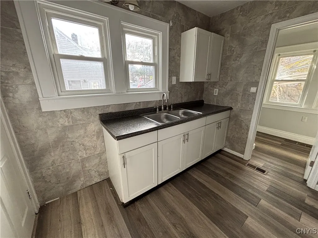 144 Ruth Avenue, Syracuse, New York 13210, Syracuse, New York 13210, 3 Bedrooms Bedrooms, 8 Rooms Rooms,2 BathroomsBathrooms,Residential,For Sale,144 Ruth Avenue, Syracuse, New York 13210,0,S1649884